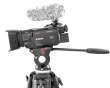 Vizuálně vyspělý stativ s videokamerou Canon GX10...